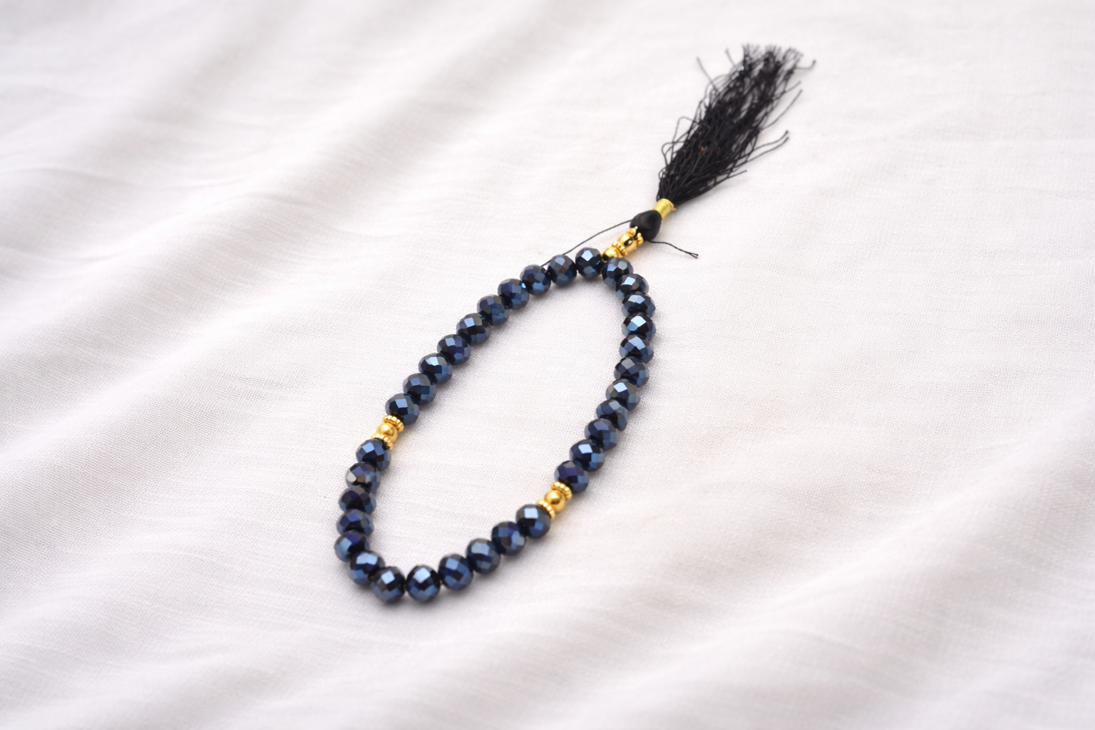 Crystal Tasbeeh Black – 33 Beads
